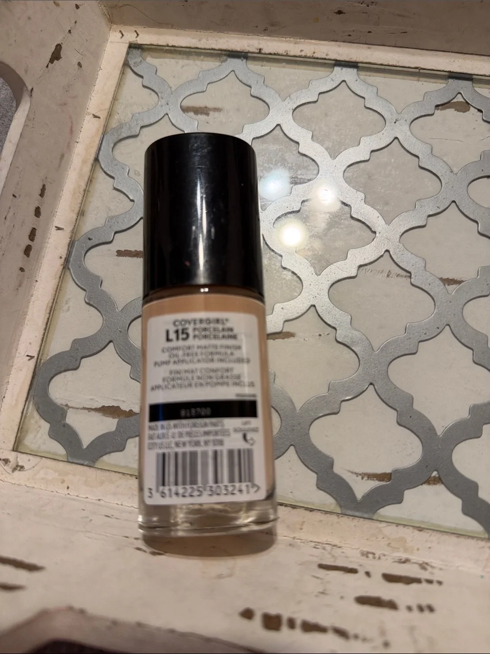 COVERGIRL TruBlend Matte Made Foundation L15 Porcelain - porcelain